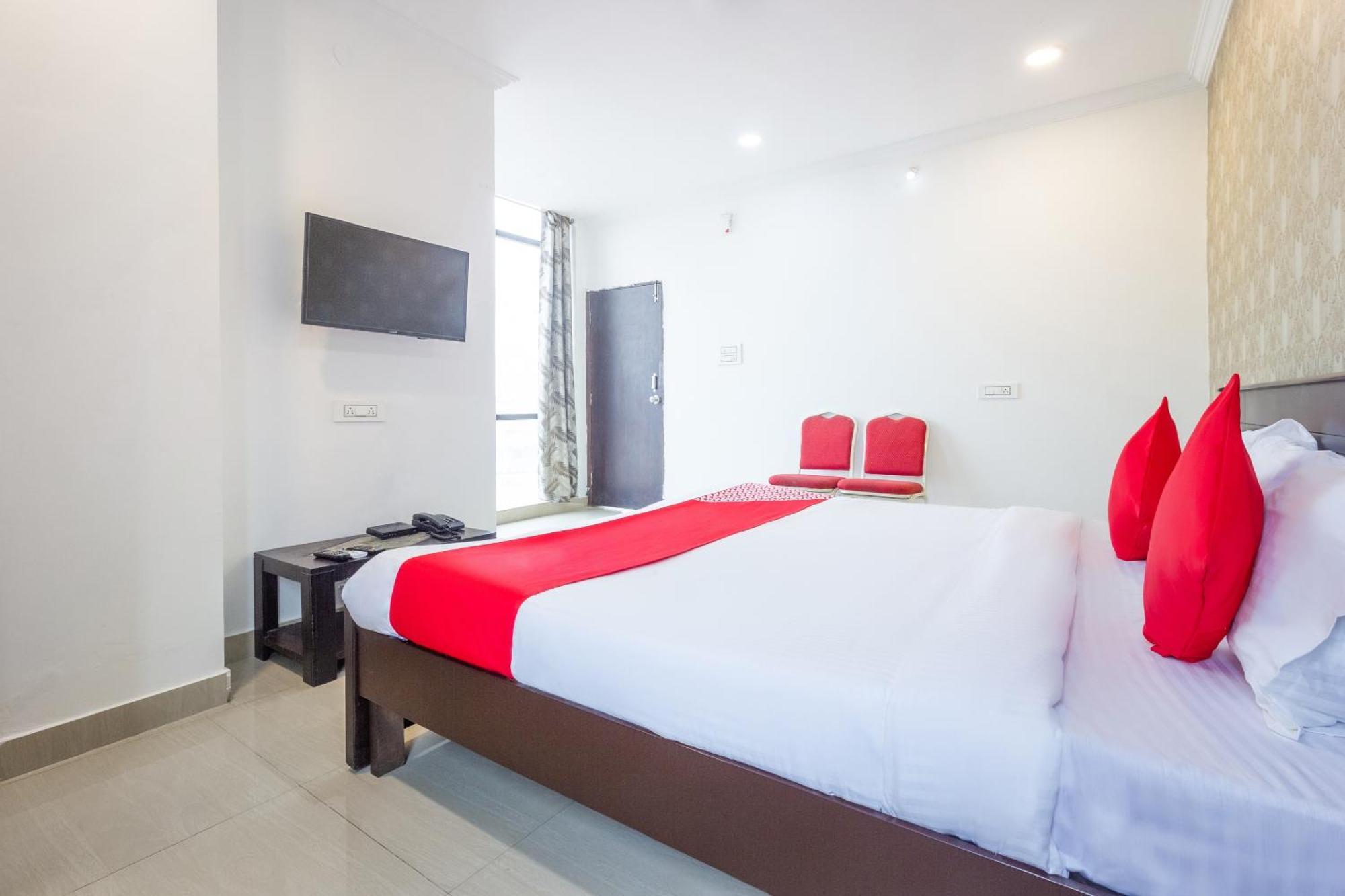Trimulgherry Hotel O Alpine Glow Heights מראה חיצוני תמונה